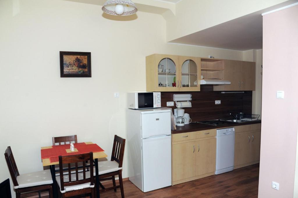 Arany Szolo Wellness Apartmanhaz เฮวิซ ห้อง รูปภาพ