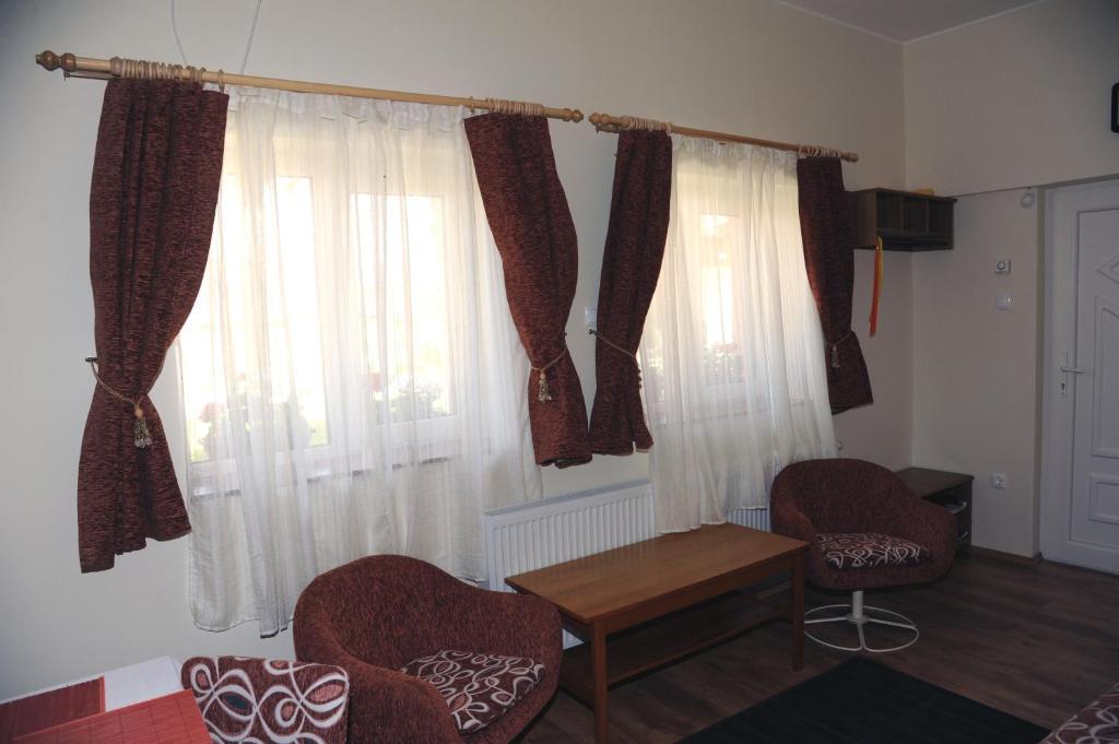 Arany Szolo Wellness Apartmanhaz เฮวิซ ห้อง รูปภาพ