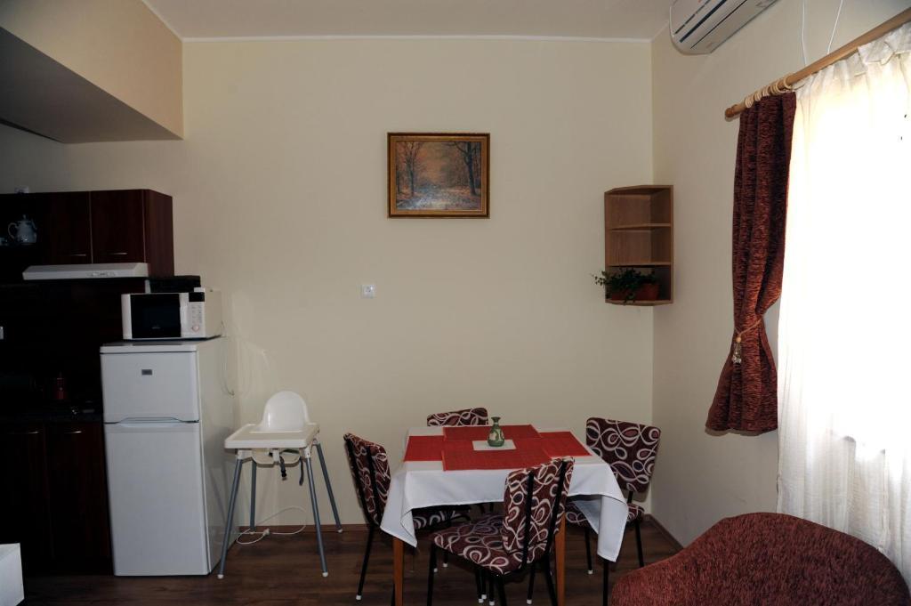 Arany Szolo Wellness Apartmanhaz เฮวิซ ห้อง รูปภาพ