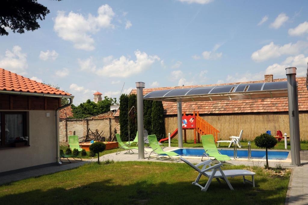 Arany Szolo Wellness Apartmanhaz เฮวิซ ภายนอก รูปภาพ